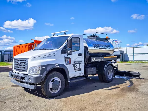 Купить Автогудронатор АС-C41R на шасси ГАЗон NEXT цена «Регион 45»