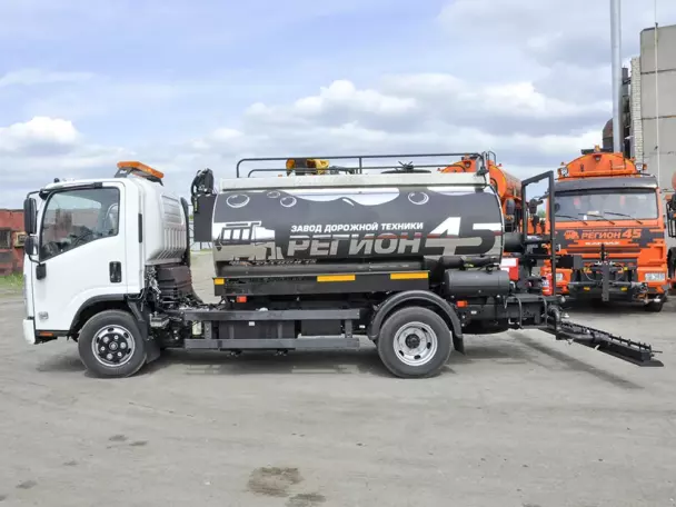 Купить Автогудронатор АС-4000 на шасси Isuzu цена «Регион 45»