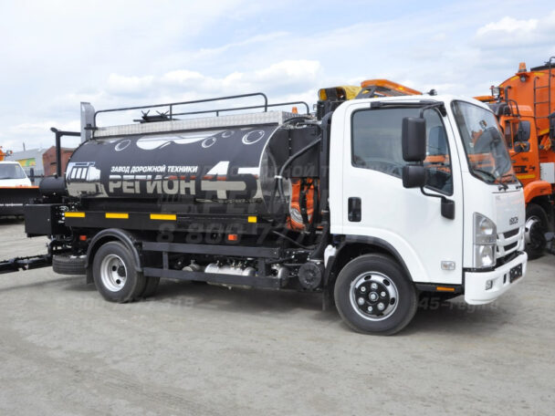 Купить Автогудронатор АС-4000 на шасси Isuzu цена «Регион 45»